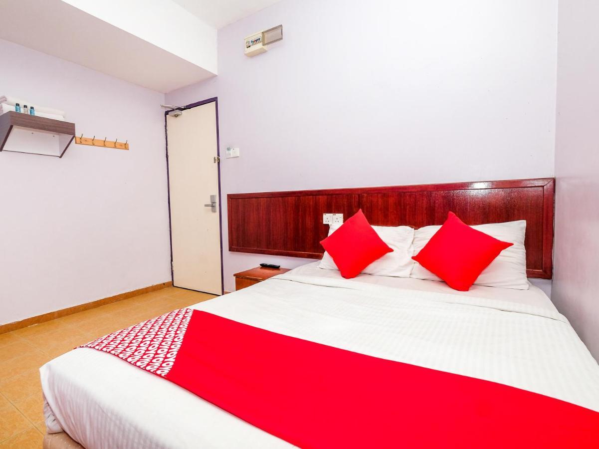 Oyo 984 Kings Hotel Куантан Экстерьер фото