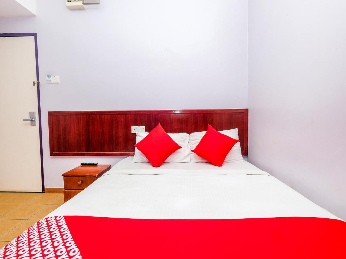 Oyo 984 Kings Hotel Куантан Экстерьер фото
